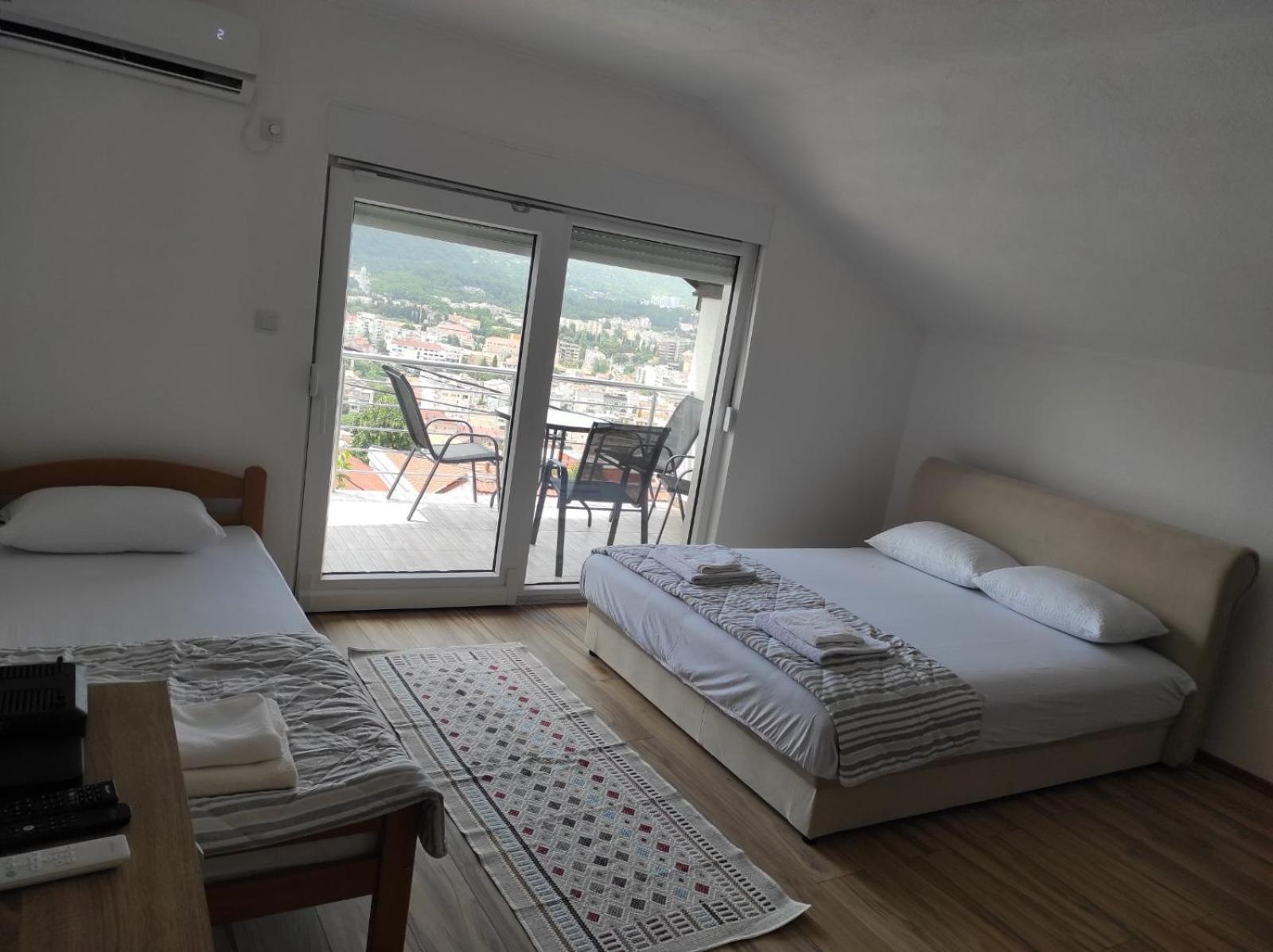 View Of The City - Studio Apartment 2 Mostar Esterno foto
